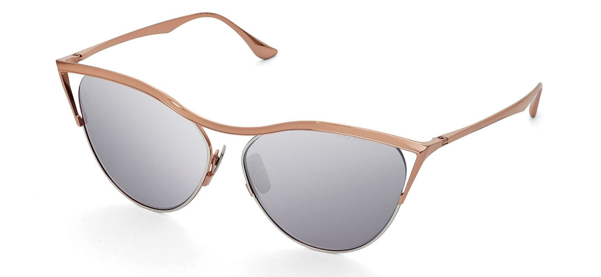 DITA REVOIR 02