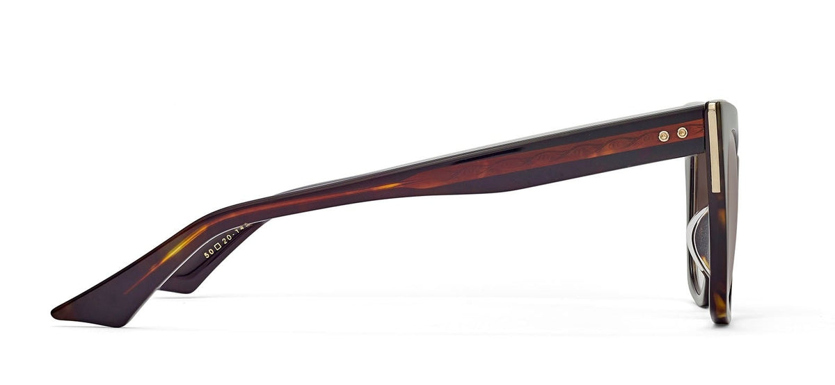 DITA SHOWGOER 02