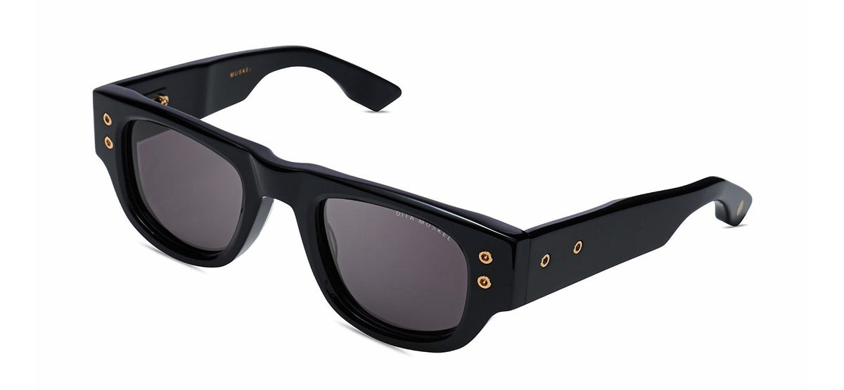 DITA MUSKEL 01