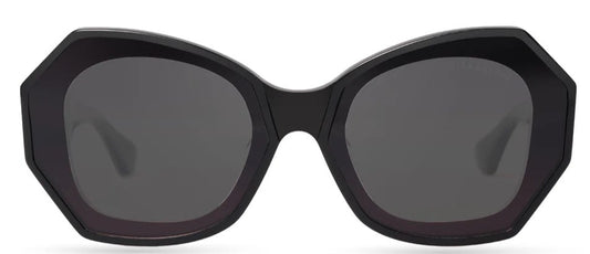 DITA KOVAIA 01